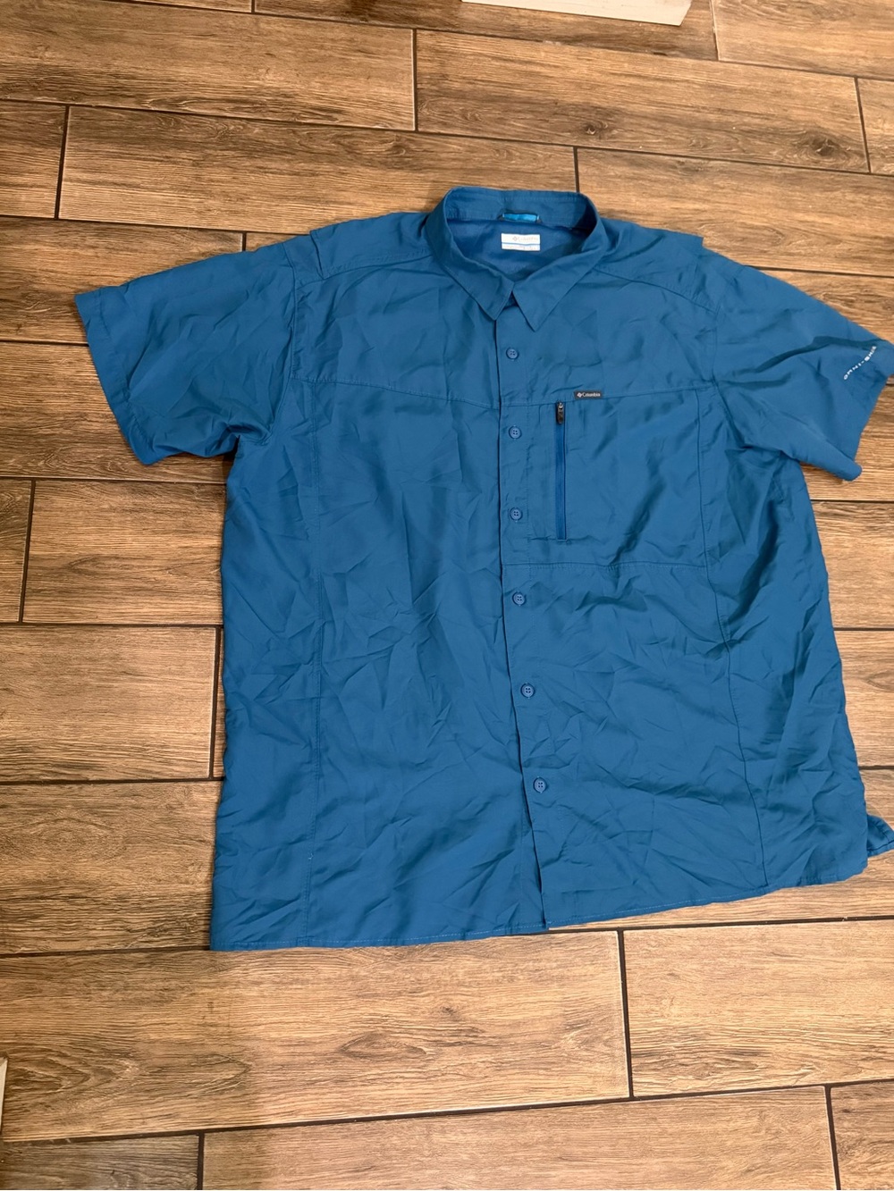 Columbia Mens Blue Short Sleeve Button Up Shirt Chest Zip Pocket XXL